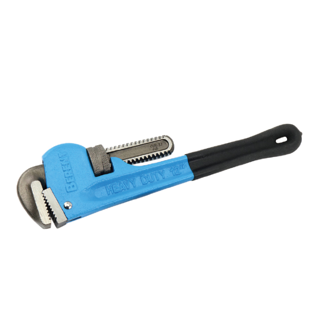 American heavy duty pipe wrench (plastic handle)